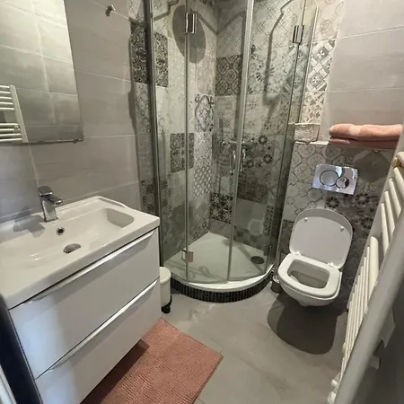 Apartamento Lovely Old Town Flat - Les Remparts *