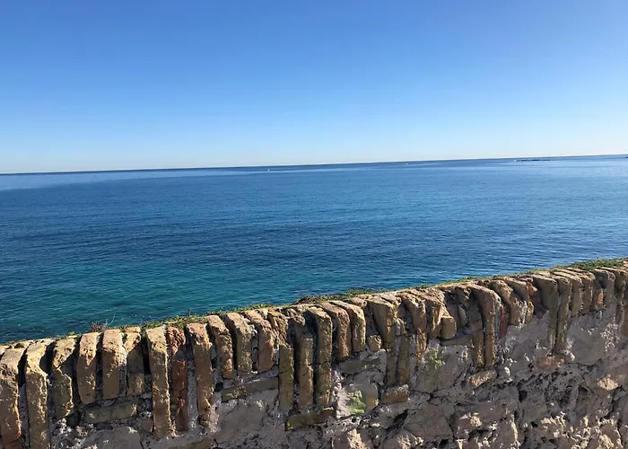 Apartamento Lovely Old Town Flat - Les Remparts *